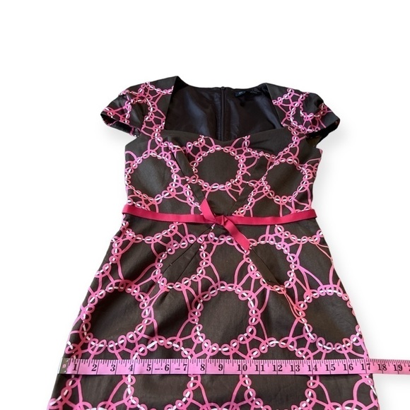 David Meister Sweetheart Neck Cap Sleeve Knee Length Sheath Dress, Size 2 - Picture 10 of 11